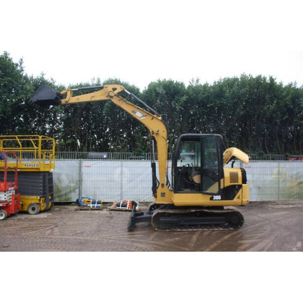 2011 كاتربيلر 306-44794423