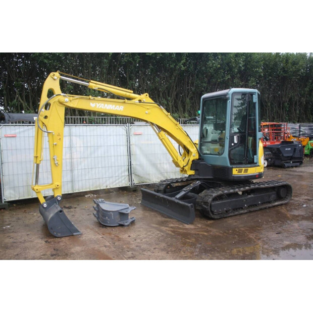 2015 يانمار VIO55-5B-44794429