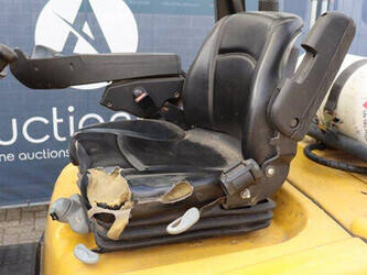 2011-yale-glp25vx-f2170-1402345-44794510