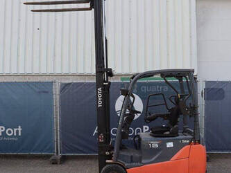 2012-toyota-8fbet16-1402346-44794547