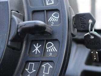 2013-yale-glp30vx-1402350-44794664