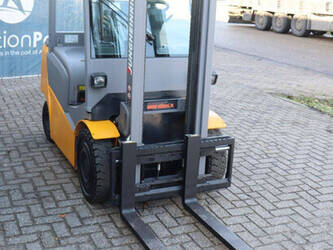 2016-jungheinrich-dfg-316-1402351-44794678