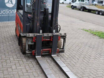 2015-linde-e30hl-01-600-1402359-44794927