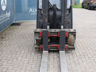 2015-linde-e30hl-01-600-1402359-44794928