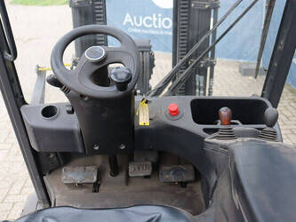 2015-linde-e30hl-01-600-1402359-44794941