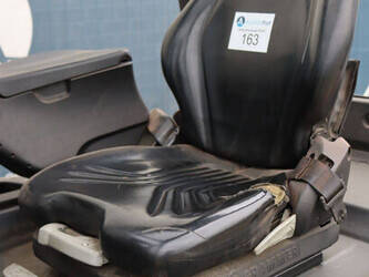 2015-linde-e30hl-01-600-1402359-44794943