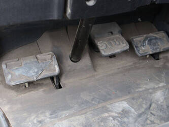 2015-linde-e30hl-01-600-1402359-44794945