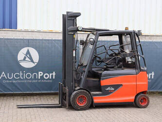 Image de CHARIOTS ÉLÉVATEURS 2017 Linde E30HL-01/600