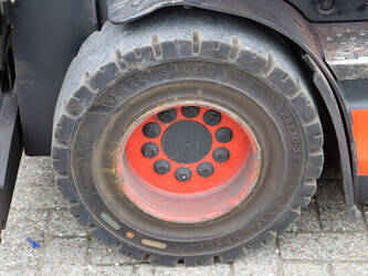 2017-linde-e30hl-01-600-1402360-44794971