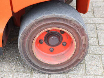 2017-linde-e30hl-01-600-1402360-44794972