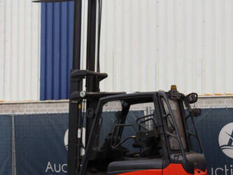 2017-linde-e30hl-01-600-1402360-44794989