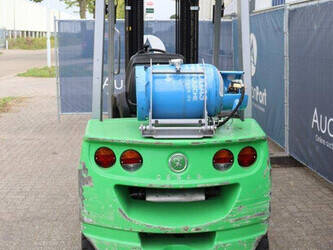 2018-cesab-m325g-1402365-44795123