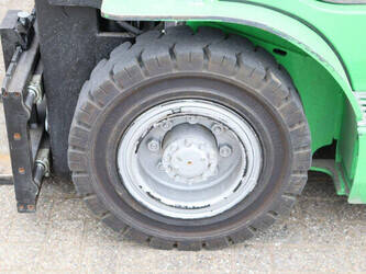 2018-cesab-m325g-1402365-44795132