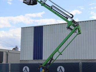 2017-leguan-leguan-125-m1-1402367-44795204