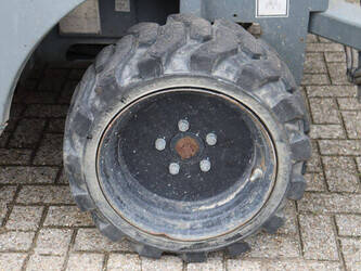 2017-haulotte-compact-12dx-1402377-44795423