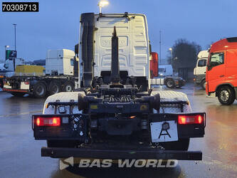 2014-volvo-fh-460-1402378-44795460