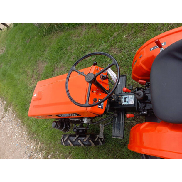 كوبوتا B6000-44795676