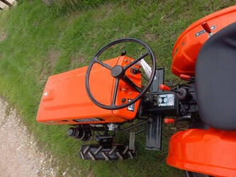 kubota-b6000-1402384-44795676