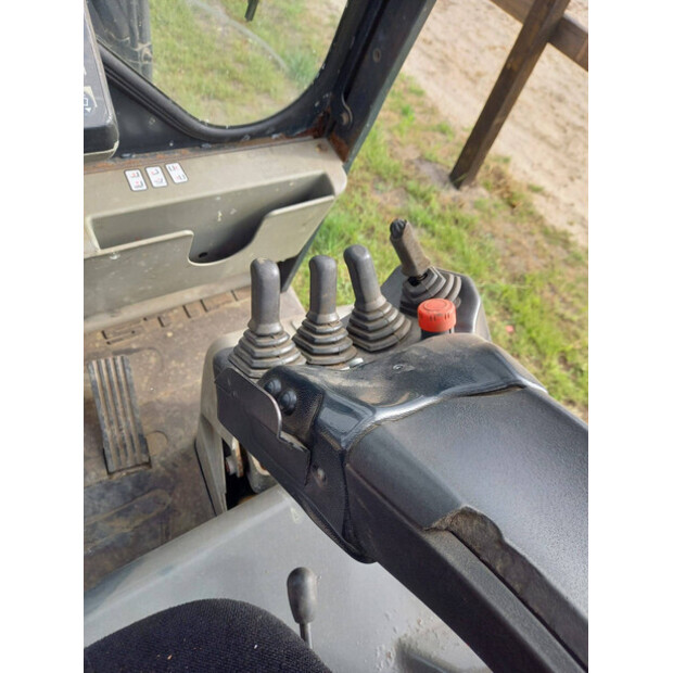 2004 ستيل R60-16-44795688