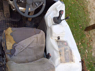 2009-ahlmann-ax100-44795737