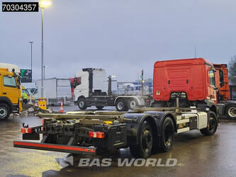 2014-mercedes-benz-antos-2632-1402388-44795751