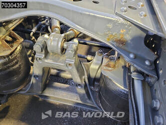 2014-mercedes-benz-antos-2632-1402388-44795756