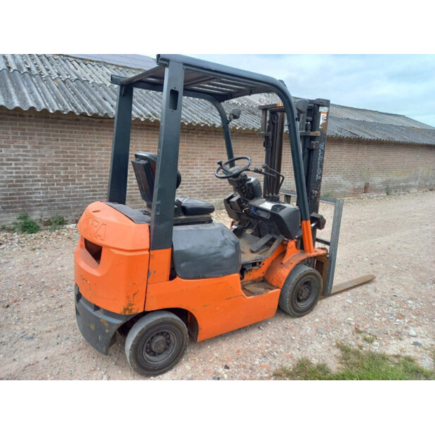 Toyota 02-7FD14-44795852