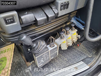 2012-scania-r500-1402397-44795939