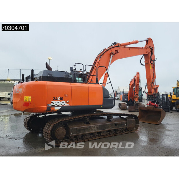 2018 هيتاشى ZX300LC-6-44796109