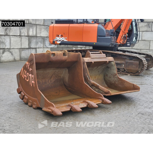 2018 هيتاشى ZX300LC-6-44796148