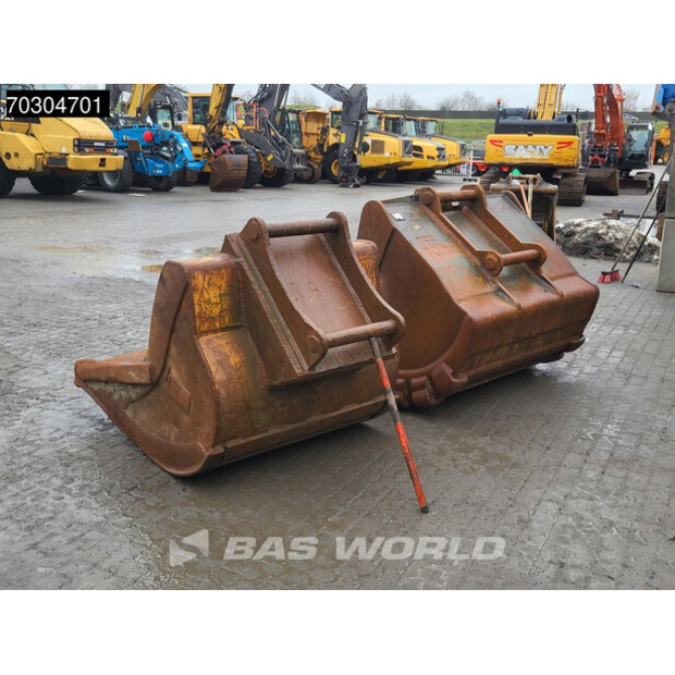 2018 هيتاشى ZX300LC-6-44796149