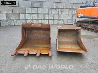 2018-hitachi-zx300lc-6-1402405-44796151