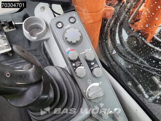 2018-hitachi-zx300lc-6-1402405-44796167