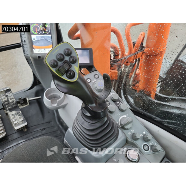 2018 هيتاشى ZX300LC-6-44796168