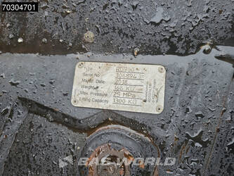 2018-hitachi-zx300lc-6-1402405-44796180