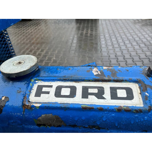 Ford AL 40 Y4-44796192