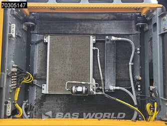 2015-liebherr-r936nlc-44796438