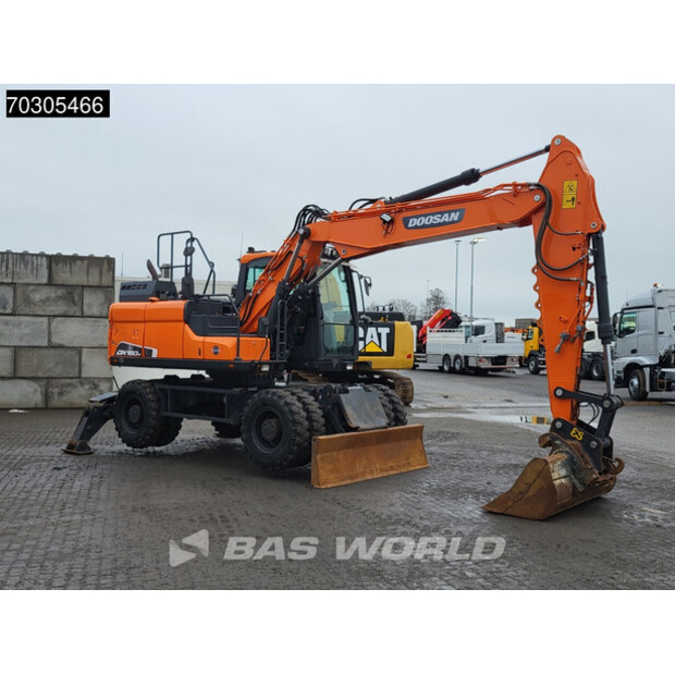 2018 دووسان DX160W-5-44796517