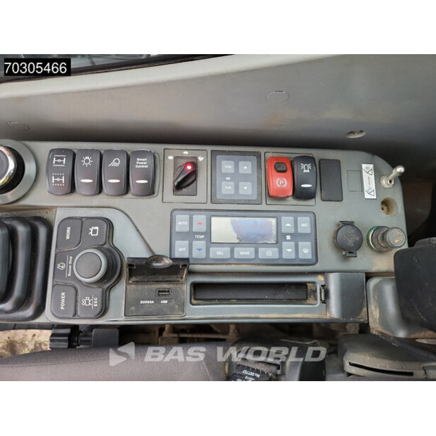 2018 دووسان DX160W-5-44796550