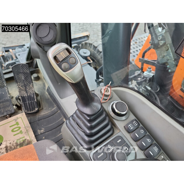 2018 دووسان DX160W-5-44796552