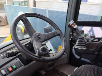 2019-kramer-355-1402420-44796581