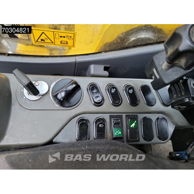 2012 كوماتسو PC210LC-10-44796693