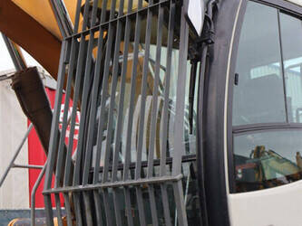 2018-liebherr-r926wlc-44796981