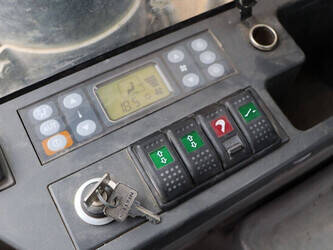 2016-caterpillar-336f-1402431-44797049