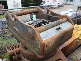 2016-caterpillar-336f-1402431-44797071