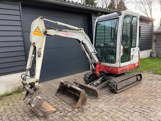 2001-takeuchi-tb016-44797098