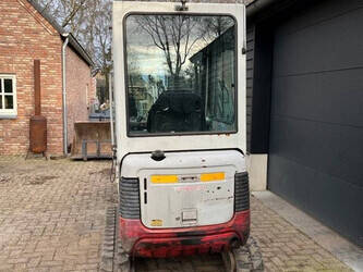 2001-takeuchi-tb016-44797100