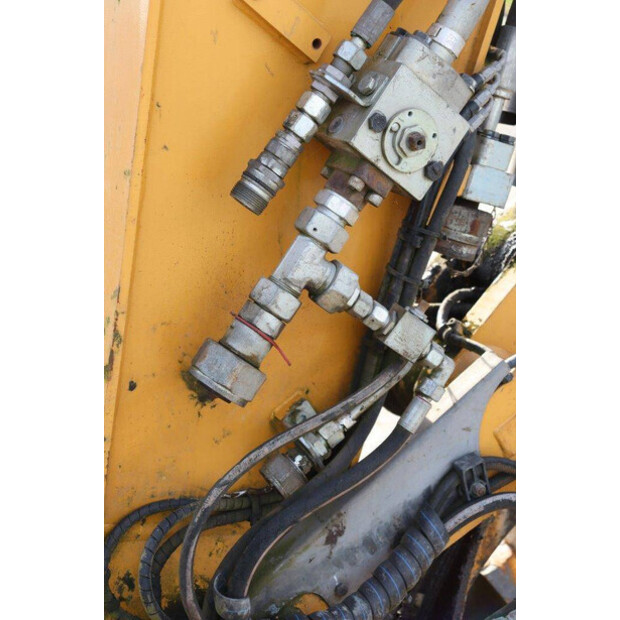 2015 Caterpillar M318F-44797295