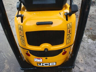 2018-jcb-8008-cts-1402449-44797407