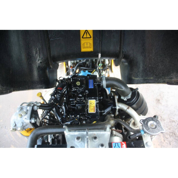 2018 JCB 8008 CTS-44797408